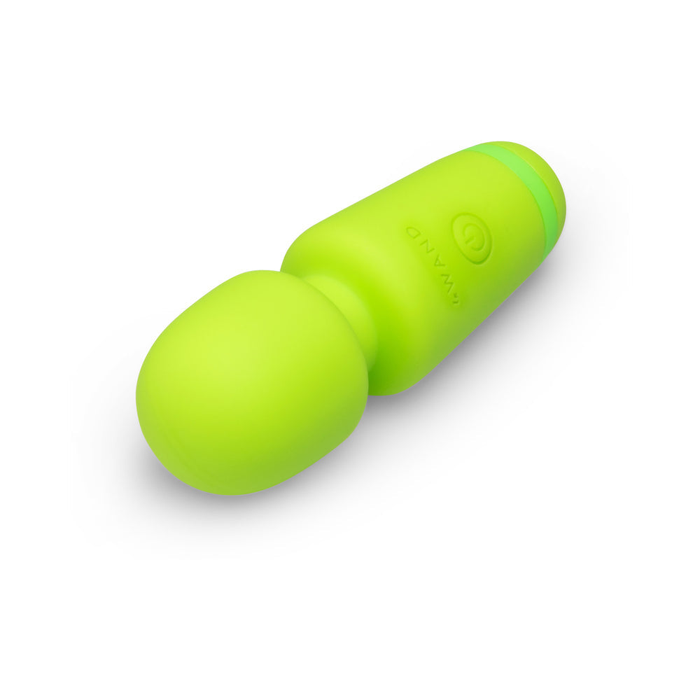 Le Wand Essentials Mini Wand Vibe Pocket-sized Vibrator in vibrant green color with a compact design.