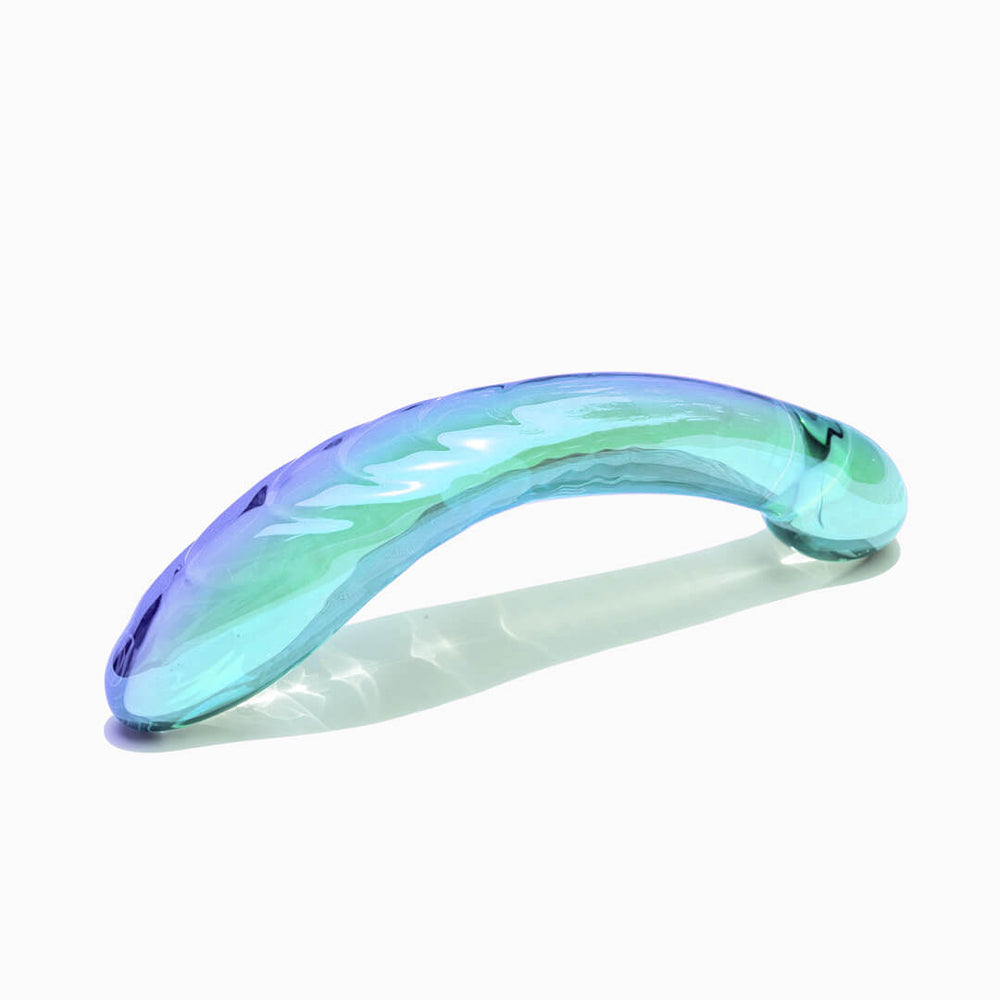 Biird Kalii Glass G-spot Dildo in iridescent glass for targeted G-spot stimulation and refined pleasure.