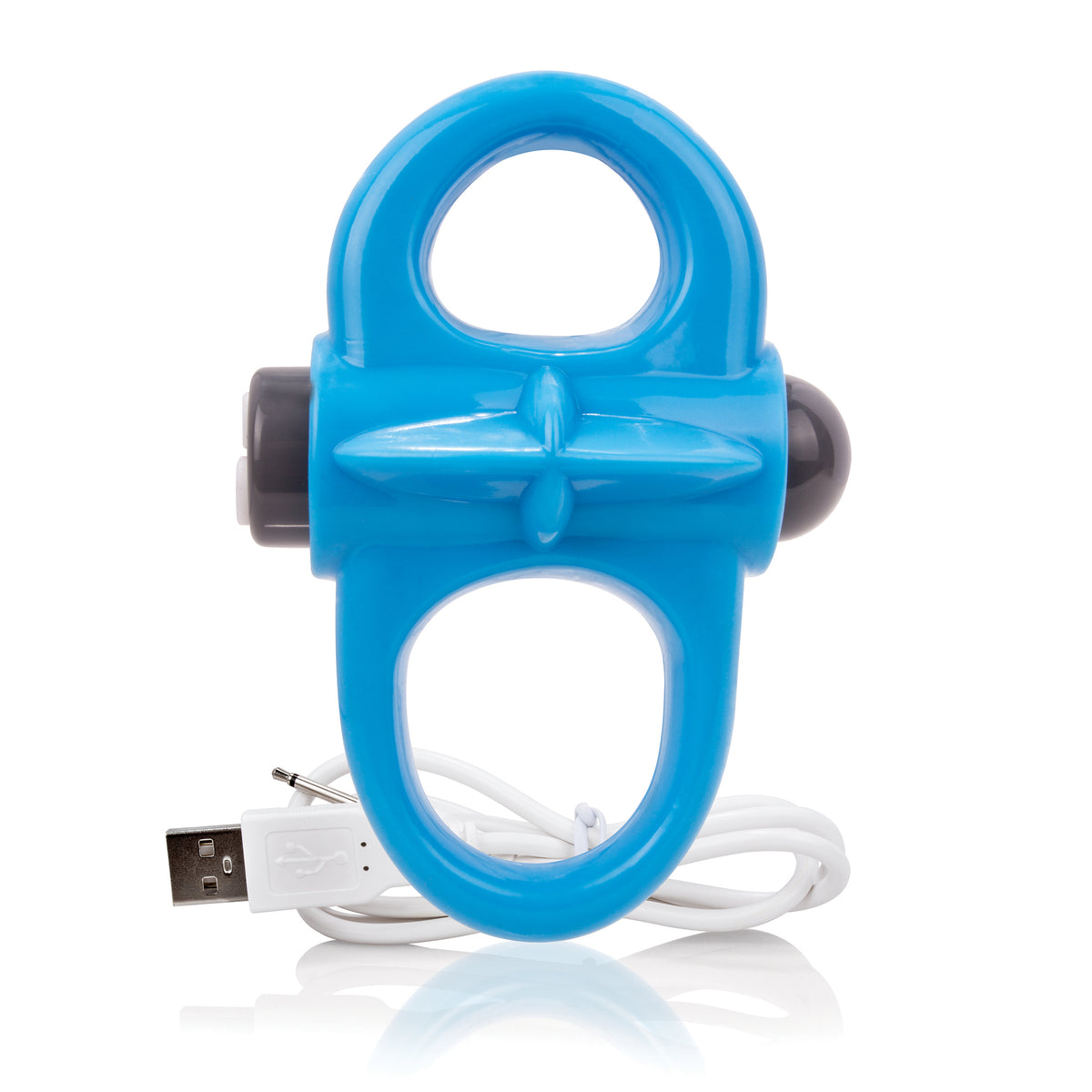 Screaming O Charged Yoga Rechargeable Vibe Ring Blue with USB charging cable, designed for comfortable partner play.