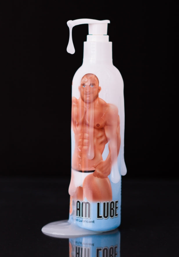 Str8cam Lube Hybrid Lubricant 8 Oz bottle with pump, showcasing premium hybrid formula for smooth glide.